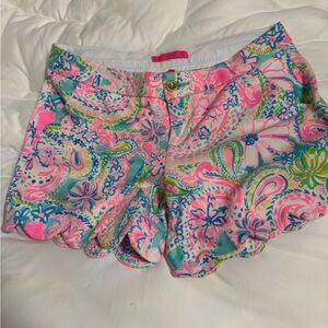 Lilly Pulitzer Buttercup Knit Scallop Shorts in the "Flock Full of Fun"
